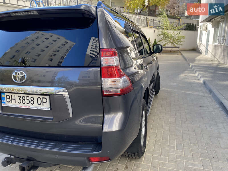 Позашляховик / Кросовер Toyota Land Cruiser Prado 2010 в Одесі фото 7 Позашляховик / Кросовер Toyota Land Cruiser Prado 2010 в Одесі