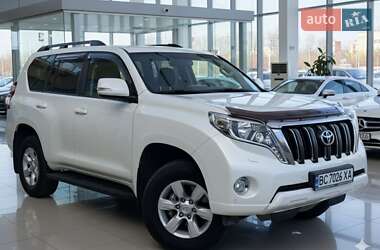 Позашляховик / Кросовер Toyota Land Cruiser Prado 2016 в Львові