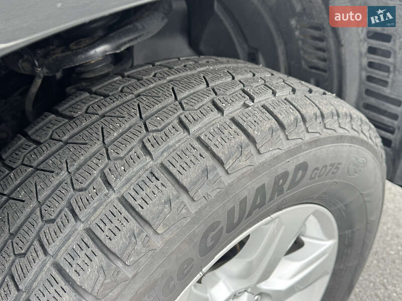 Внедорожник / Кроссовер Toyota Land Cruiser Prado 2017 в Днепре