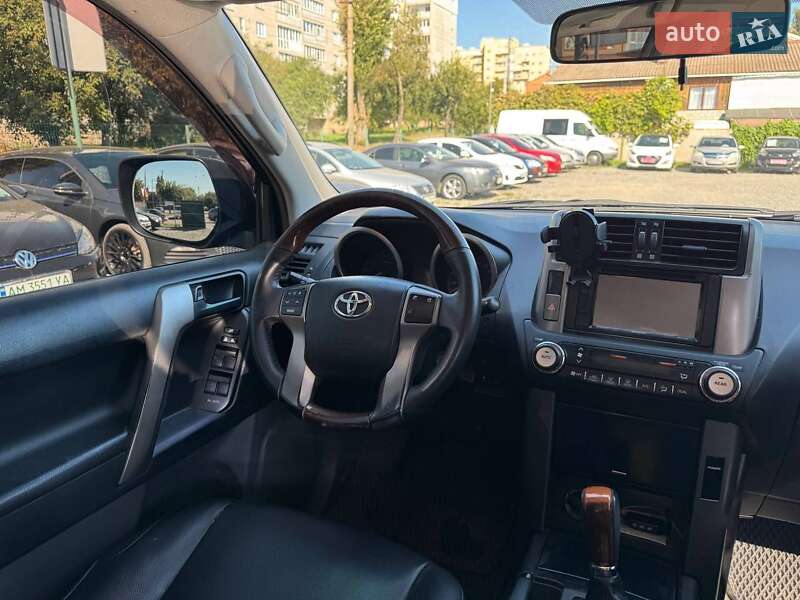 Внедорожник / Кроссовер Toyota Land Cruiser Prado 2010 в Бердичеве фото 6 Внедорожник / Кроссовер Toyota Land Cruiser Prado 2010 в Бердичеве