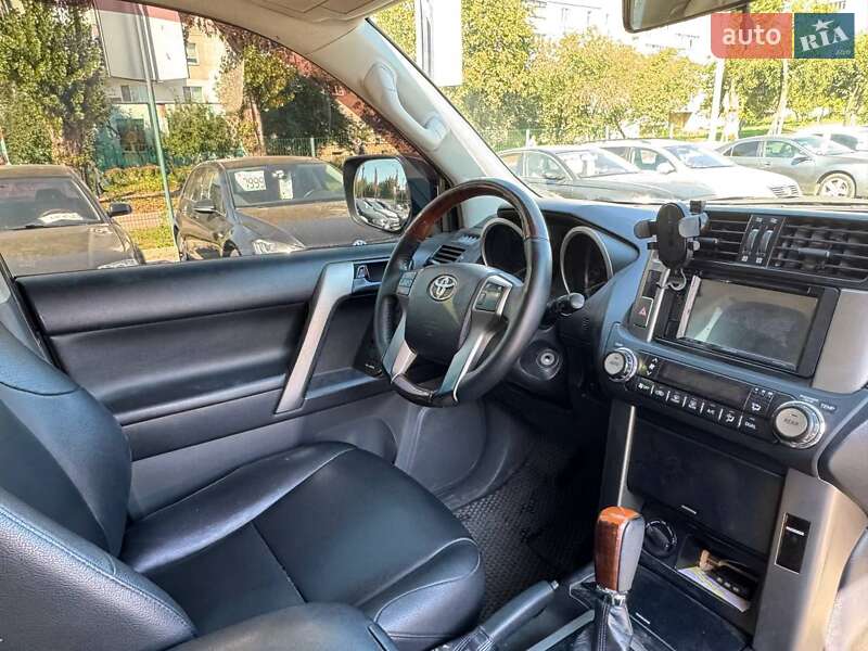Внедорожник / Кроссовер Toyota Land Cruiser Prado 2010 в Бердичеве фото 17 Внедорожник / Кроссовер Toyota Land Cruiser Prado 2010 в Бердичеве