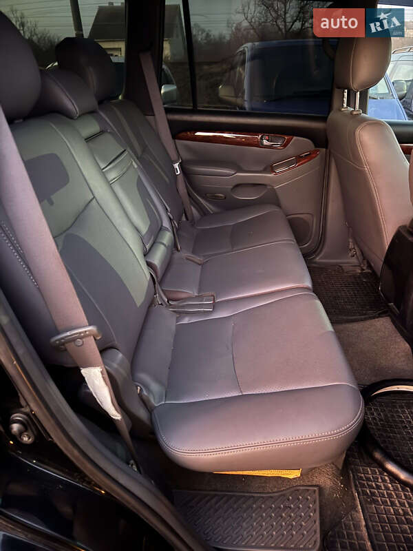 Внедорожник / Кроссовер Toyota Land Cruiser Prado 2005 в Бедевле