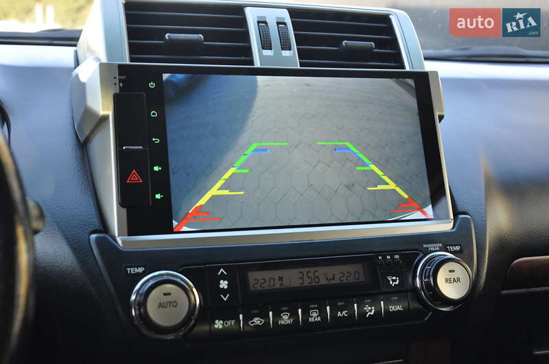 Внедорожник / Кроссовер Toyota Land Cruiser Prado 2016 в Львове фото 40 Внедорожник / Кроссовер Toyota Land Cruiser Prado 2016 в Львове