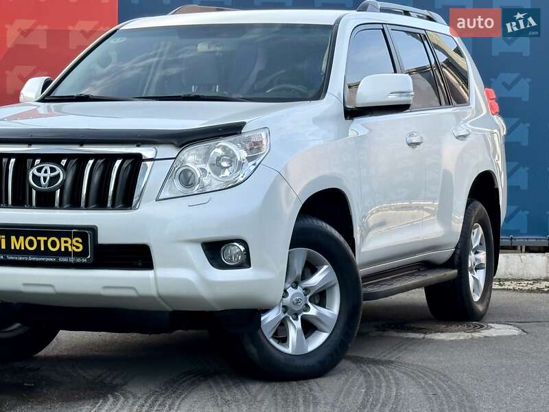 Внедорожник / Кроссовер Toyota Land Cruiser Prado 2013 в Киеве фото 20 Внедорожник / Кроссовер Toyota Land Cruiser Prado 2013 в Киеве