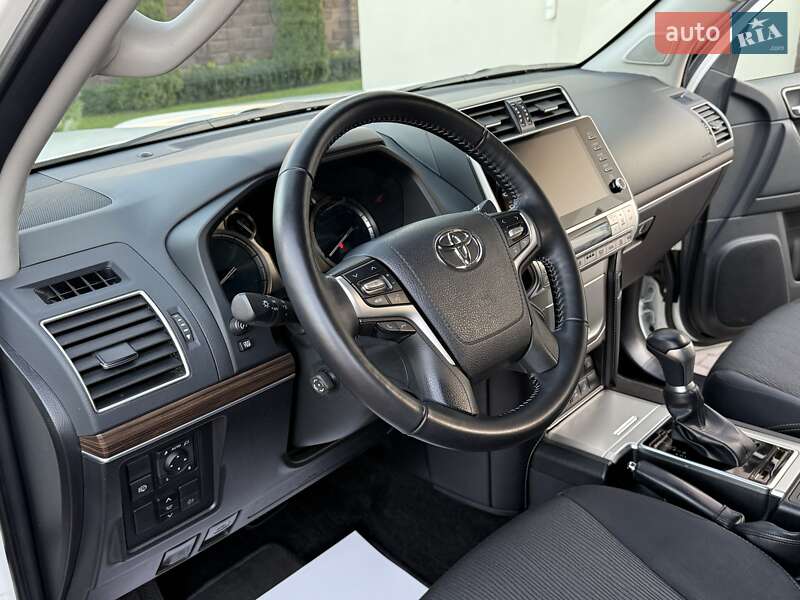 Внедорожник / Кроссовер Toyota Land Cruiser Prado 2022 в Ровно фото 99 Внедорожник / Кроссовер Toyota Land Cruiser Prado 2022 в Ровно