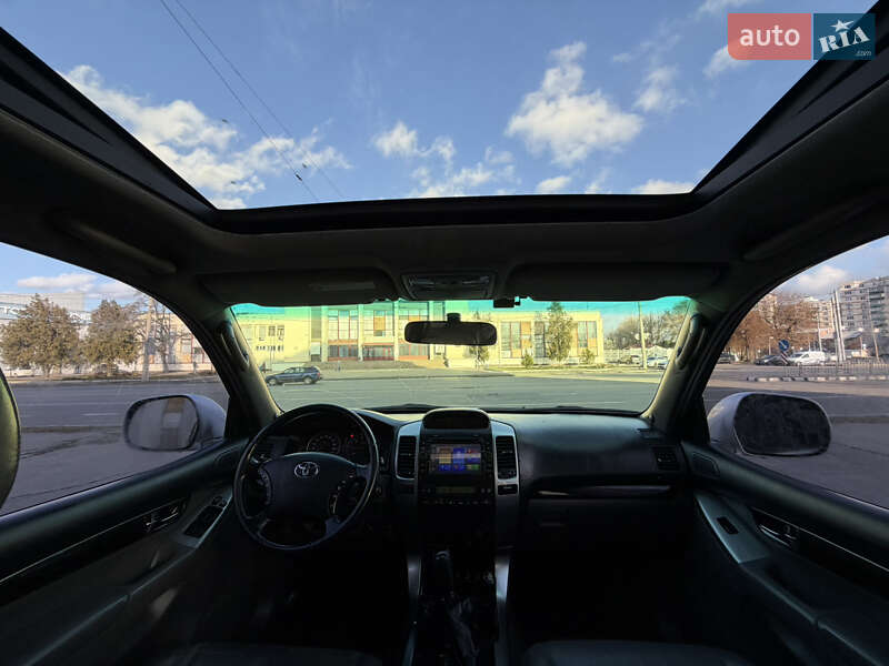 Внедорожник / Кроссовер Toyota Land Cruiser Prado 2007 в Харькове