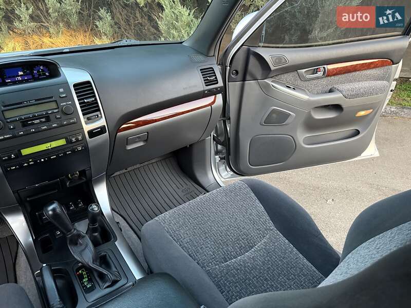 Внедорожник / Кроссовер Toyota Land Cruiser Prado 2008 в Киеве фото 78 Внедорожник / Кроссовер Toyota Land Cruiser Prado 2008 в Киеве