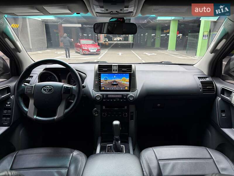 Внедорожник / Кроссовер Toyota Land Cruiser Prado 2012 в Киеве