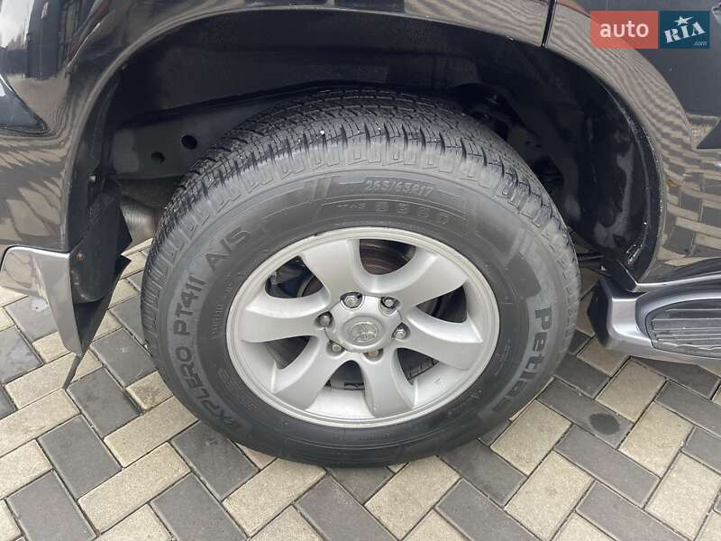 Внедорожник / Кроссовер Toyota Land Cruiser Prado 2007 в Николаеве