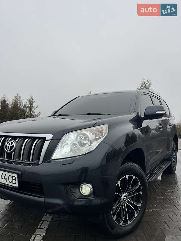 Внедорожник / Кроссовер Toyota Land Cruiser Prado 2010 в Тернополе фото 4 Внедорожник / Кроссовер Toyota Land Cruiser Prado 2010 в Тернополе