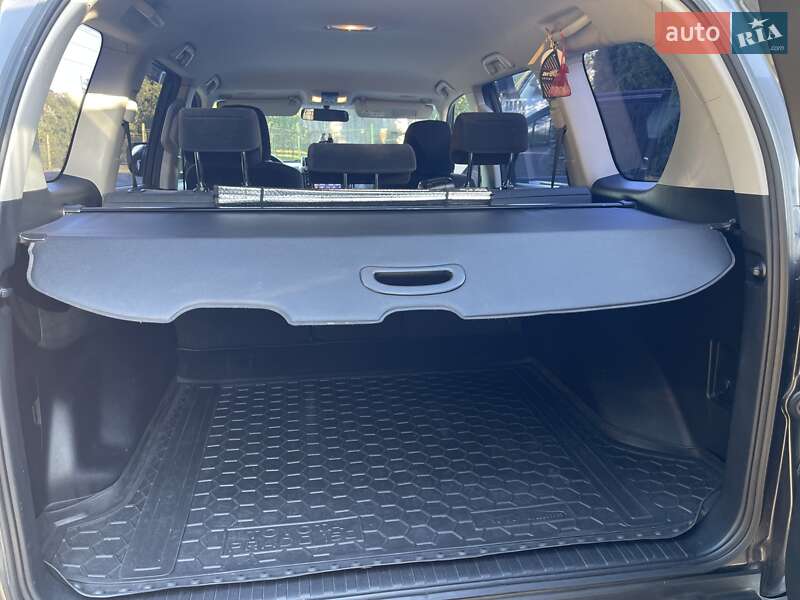 Внедорожник / Кроссовер Toyota Land Cruiser Prado 2013 в Ивано-Франковске