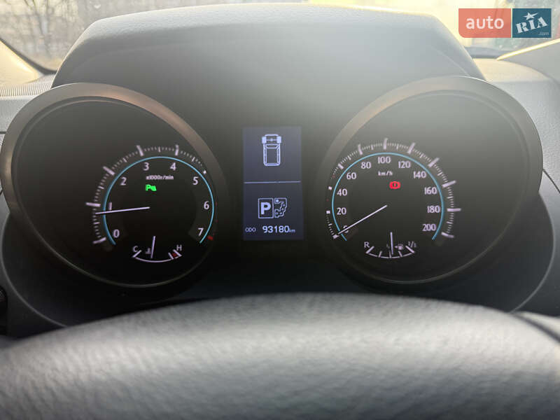 Позашляховик / Кросовер Toyota Land Cruiser Prado 2012 в Кропивницькому