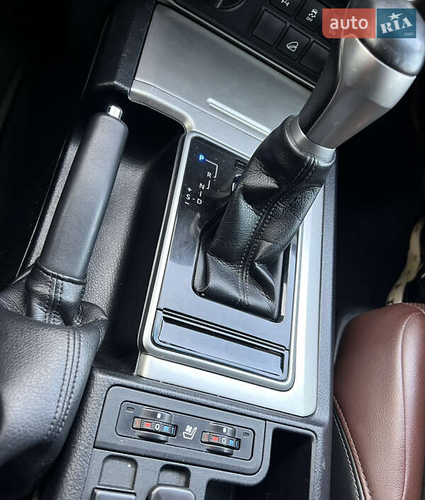 Внедорожник / Кроссовер Toyota Land Cruiser Prado 2020 в Днепре фото 15 Внедорожник / Кроссовер Toyota Land Cruiser Prado 2020 в Днепре