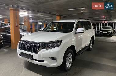 Внедорожник / Кроссовер Toyota Land Cruiser Prado 2019 в Киеве