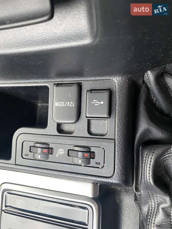 Позашляховик / Кросовер Toyota Land Cruiser Prado 2021 в Києві фото 12 Позашляховик / Кросовер Toyota Land Cruiser Prado 2021 в Києві