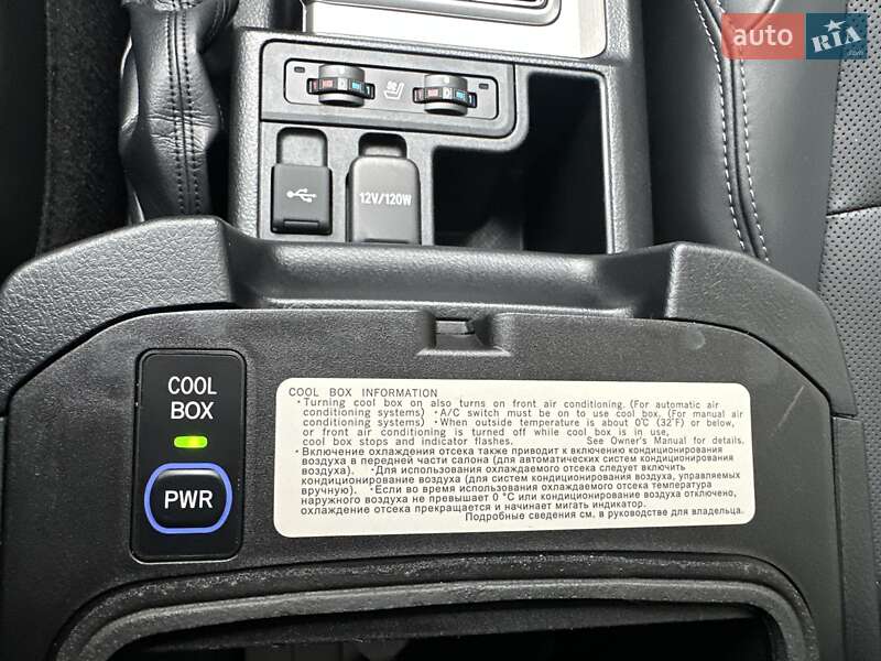 Позашляховик / Кросовер Toyota Land Cruiser Prado 2022 в Києві