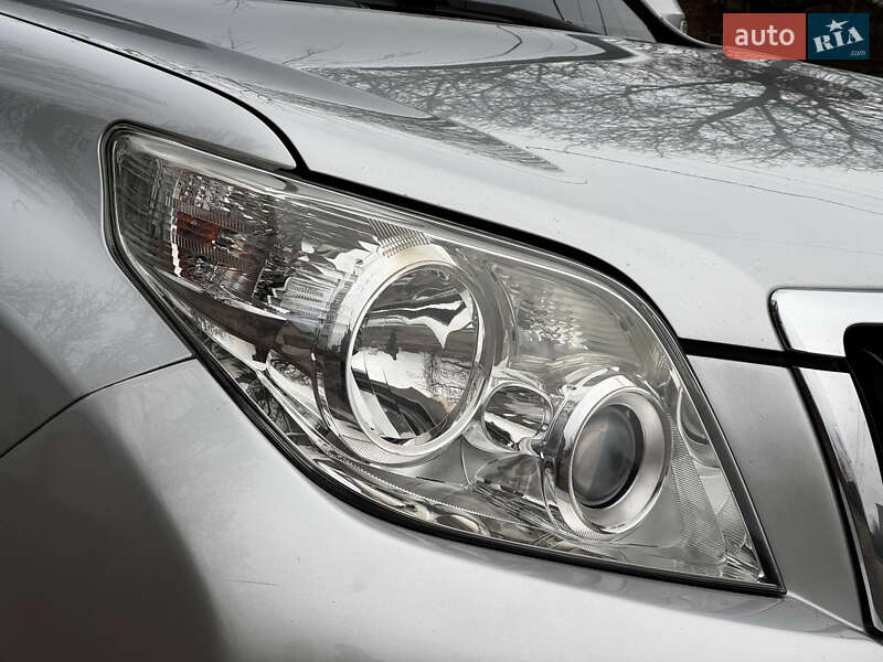 Внедорожник / Кроссовер Toyota Land Cruiser Prado 2010 в Ахтырке