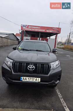 Внедорожник / Кроссовер Toyota Land Cruiser Prado 2019 в Киеве