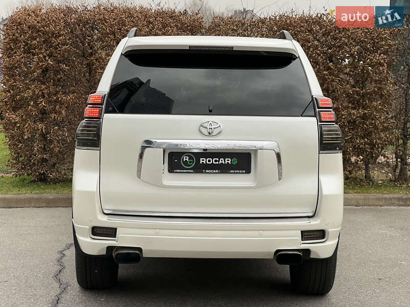 Внедорожник / Кроссовер Toyota Land Cruiser Prado 2010 в Киеве