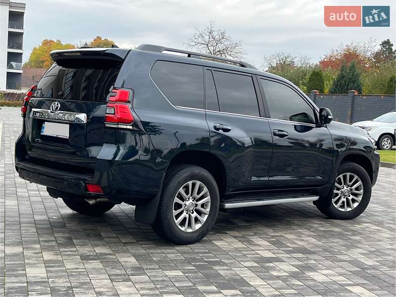 Позашляховик / Кросовер Toyota Land Cruiser Prado 2019 в Мукачевому фото 18 Позашляховик / Кросовер Toyota Land Cruiser Prado 2019 в Мукачевому