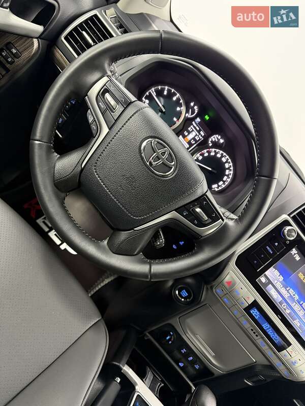 Внедорожник / Кроссовер Toyota Land Cruiser Prado 2020 в Одессе