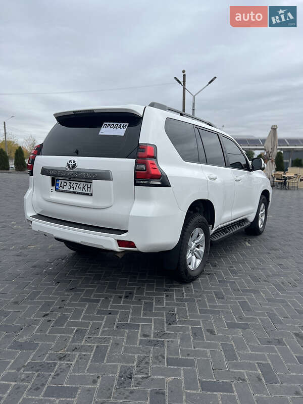 Внедорожник / Кроссовер Toyota Land Cruiser Prado 2019 в Запорожье