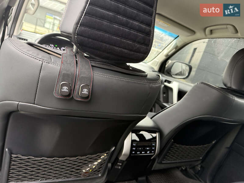 Внедорожник / Кроссовер Toyota Land Cruiser Prado 2022 в Тернополе фото 22 Внедорожник / Кроссовер Toyota Land Cruiser Prado 2022 в Тернополе