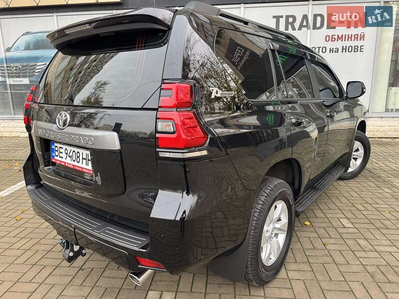 Внедорожник / Кроссовер Toyota Land Cruiser Prado 2022 в Николаеве