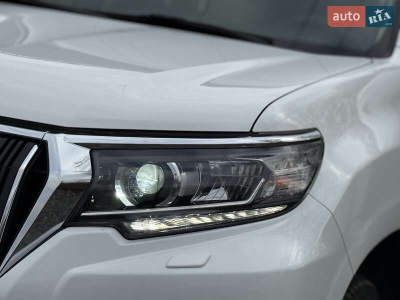 Внедорожник / Кроссовер Toyota Land Cruiser Prado 2019 в Виннице фото 24 Внедорожник / Кроссовер Toyota Land Cruiser Prado 2019 в Виннице