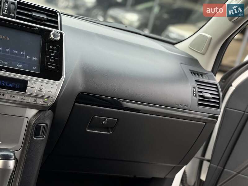 Внедорожник / Кроссовер Toyota Land Cruiser Prado 2019 в Виннице фото 45 Внедорожник / Кроссовер Toyota Land Cruiser Prado 2019 в Виннице