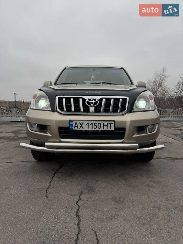 Внедорожник / Кроссовер Toyota Land Cruiser Prado 2004 в Харькове