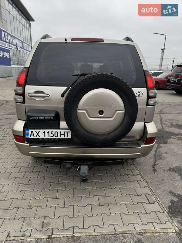 Внедорожник / Кроссовер Toyota Land Cruiser Prado 2004 в Харькове