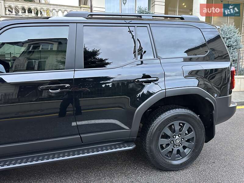 Внедорожник / Кроссовер Toyota Land Cruiser Prado 2024 в Киеве фото 22 Внедорожник / Кроссовер Toyota Land Cruiser Prado 2024 в Киеве