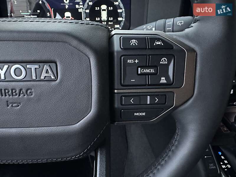 Внедорожник / Кроссовер Toyota Land Cruiser Prado 2024 в Киеве фото 40 Внедорожник / Кроссовер Toyota Land Cruiser Prado 2024 в Киеве
