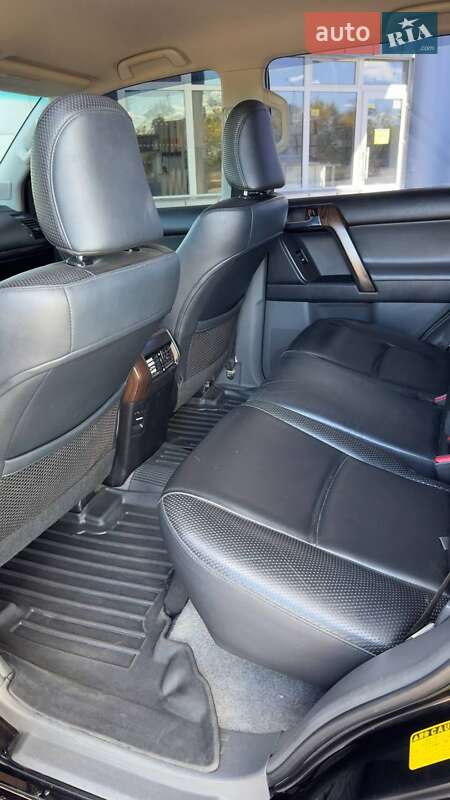 Внедорожник / Кроссовер Toyota Land Cruiser Prado 2010 в Житомире