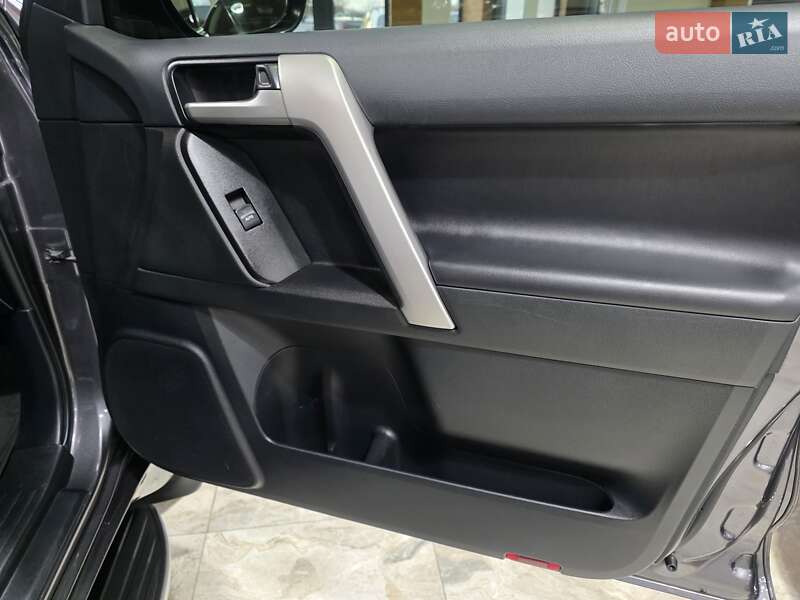 Внедорожник / Кроссовер Toyota Land Cruiser Prado 2022 в Коломые