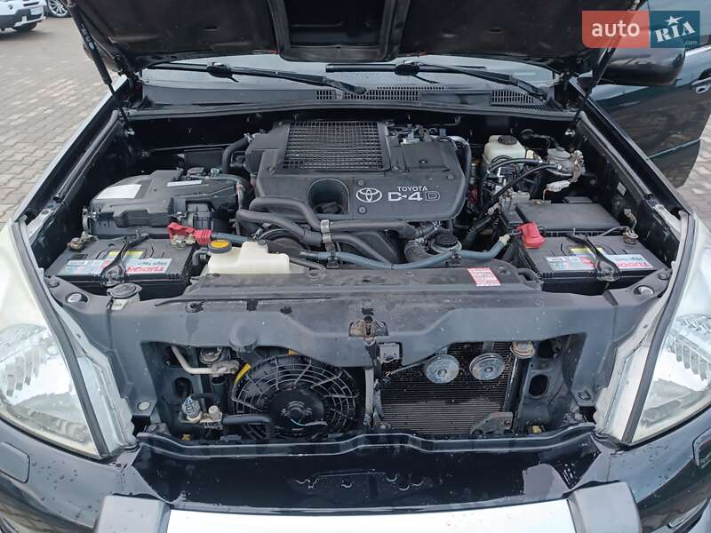 Внедорожник / Кроссовер Toyota Land Cruiser Prado 2006 в Хусте