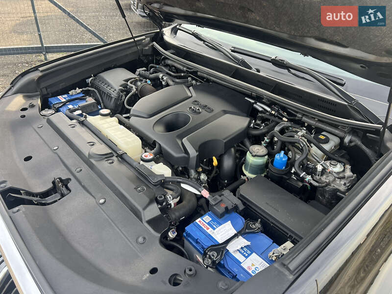 Позашляховик / Кросовер Toyota Land Cruiser Prado 2019 в Києві фото 31 Позашляховик / Кросовер Toyota Land Cruiser Prado 2019 в Києві