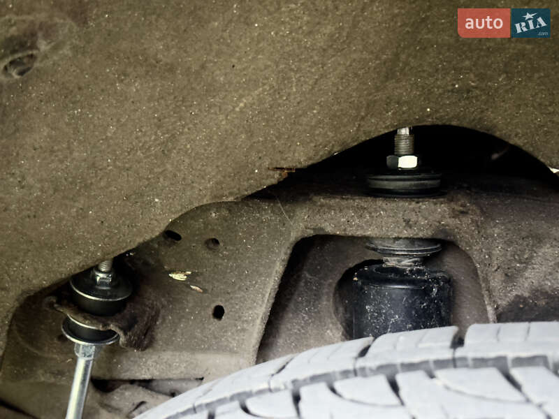 Позашляховик / Кросовер Toyota Land Cruiser Prado 2007 в Кам'янець-Подільському фото 46 Позашляховик / Кросовер Toyota Land Cruiser Prado 2007 в Кам'янець-Подільському