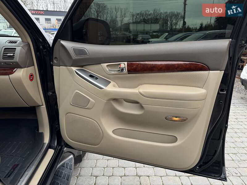 Позашляховик / Кросовер Toyota Land Cruiser Prado 2005 в Вінниці