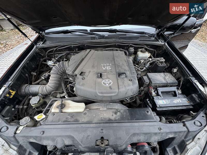 Позашляховик / Кросовер Toyota Land Cruiser Prado 2005 в Вінниці