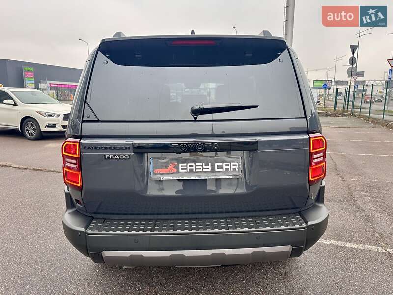 Позашляховик / Кросовер Toyota Land Cruiser Prado 2024 в Києві