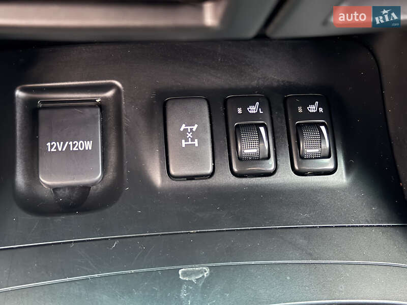 Внедорожник / Кроссовер Toyota Land Cruiser Prado 2008 в Киеве