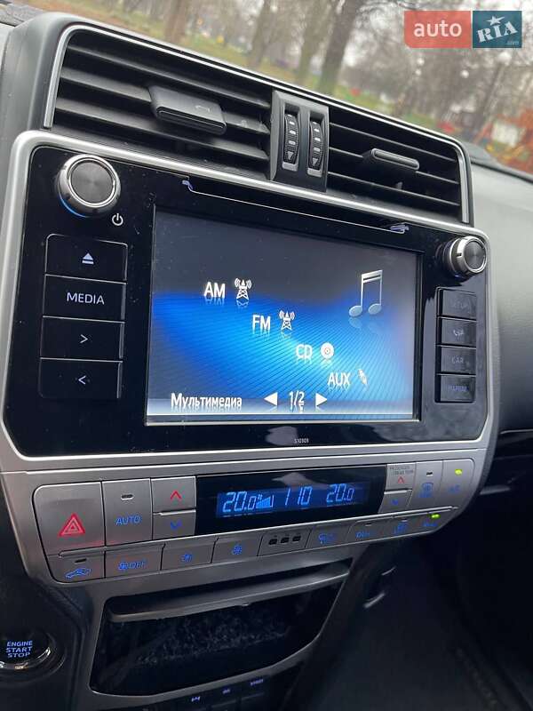 Позашляховик / Кросовер Toyota Land Cruiser Prado 2018 в Миронівці