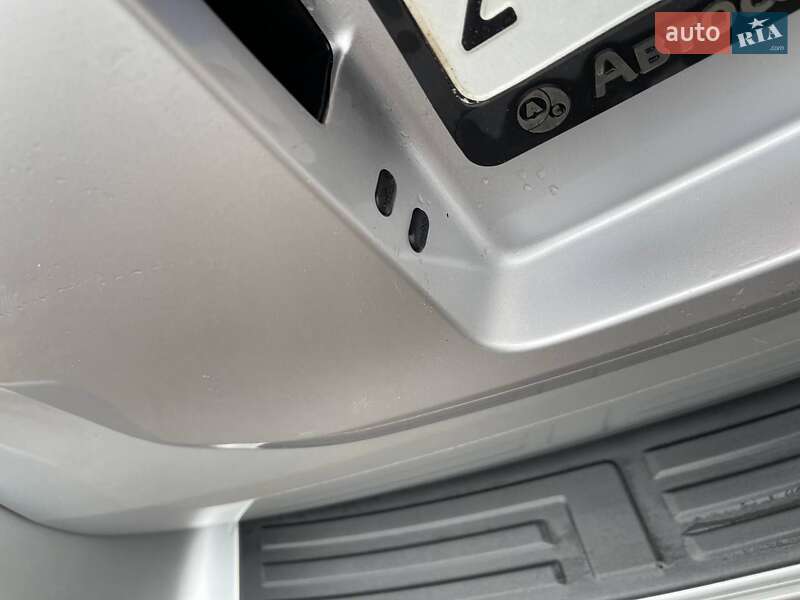 Позашляховик / Кросовер Toyota Land Cruiser Prado 2018 в Миронівці