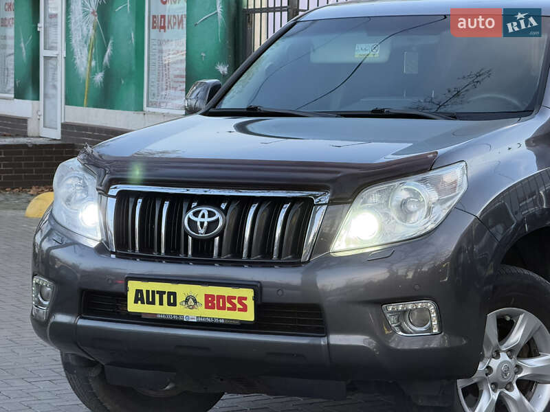 Позашляховик / Кросовер Toyota Land Cruiser Prado 2013 в Миколаєві