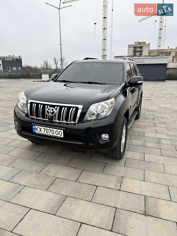 Позашляховик / Кросовер Toyota Land Cruiser Prado 2010 в Харкові фото 2 Позашляховик / Кросовер Toyota Land Cruiser Prado 2010 в Харкові