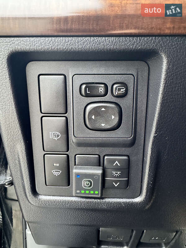 Позашляховик / Кросовер Toyota Land Cruiser Prado 2010 в Харкові фото 16 Позашляховик / Кросовер Toyota Land Cruiser Prado 2010 в Харкові