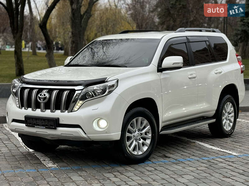 Позашляховик / Кросовер Toyota Land Cruiser Prado 2016 в Харкові
