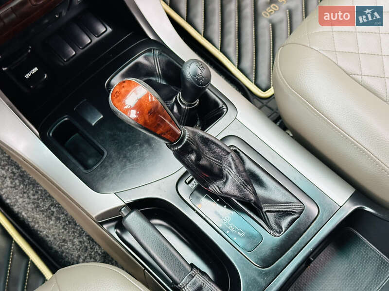 Внедорожник / Кроссовер Toyota Land Cruiser Prado 2007 в Харькове